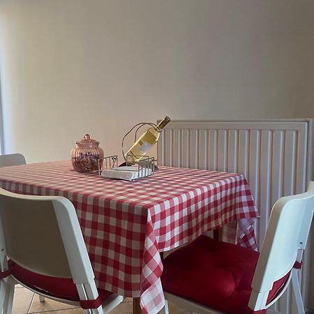 Cozy & Quiet City Apartment Tríkala Dış mekan fotoğraf