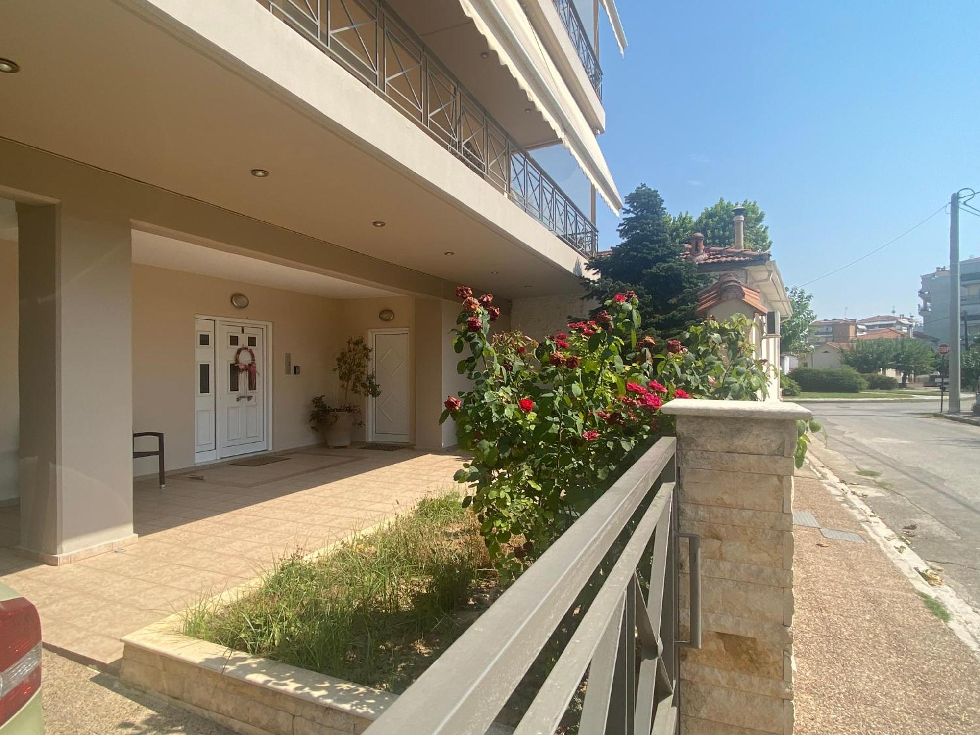 Cozy & Quiet City Apartment Tríkala Dış mekan fotoğraf